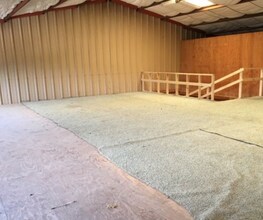 7575 Rigsby Ave, China Grove, TX for lease Interior Photo- Image 2 of 9
