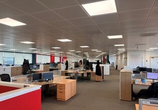 North Esplanade W, Aberdeen for lease Interior Photo- Image 1 of 3