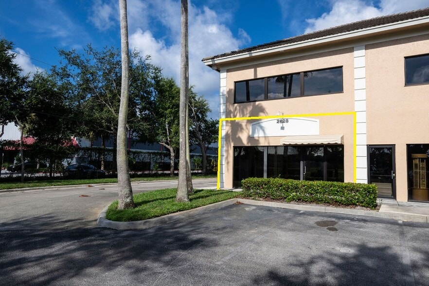 2628 SE Willoughby Blvd, Stuart, FL for sale - Building Photo - Image 1 of 1
