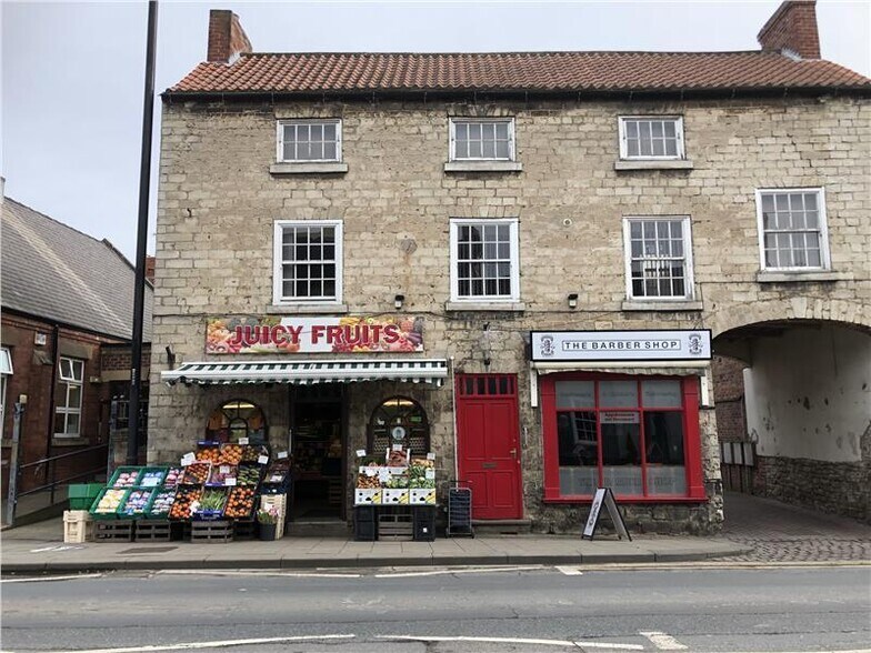 1 Castlegate, Tickhill for sale - Building Photo - Image 2 of 3