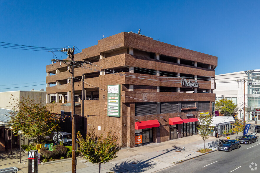 5252 Wisconsin Ave NW, Washington, DC for lease - Building Photo - Image 3 of 4