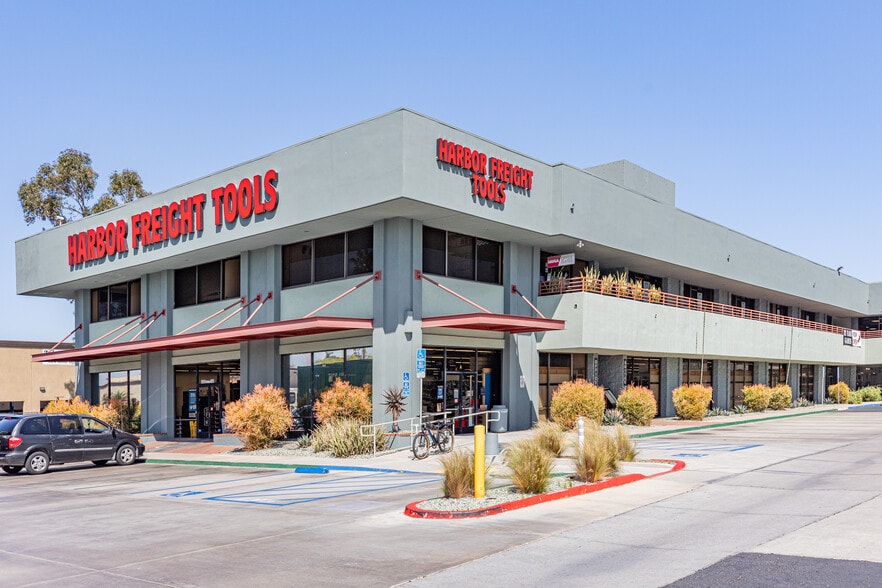 Miramar Center - Warehouse