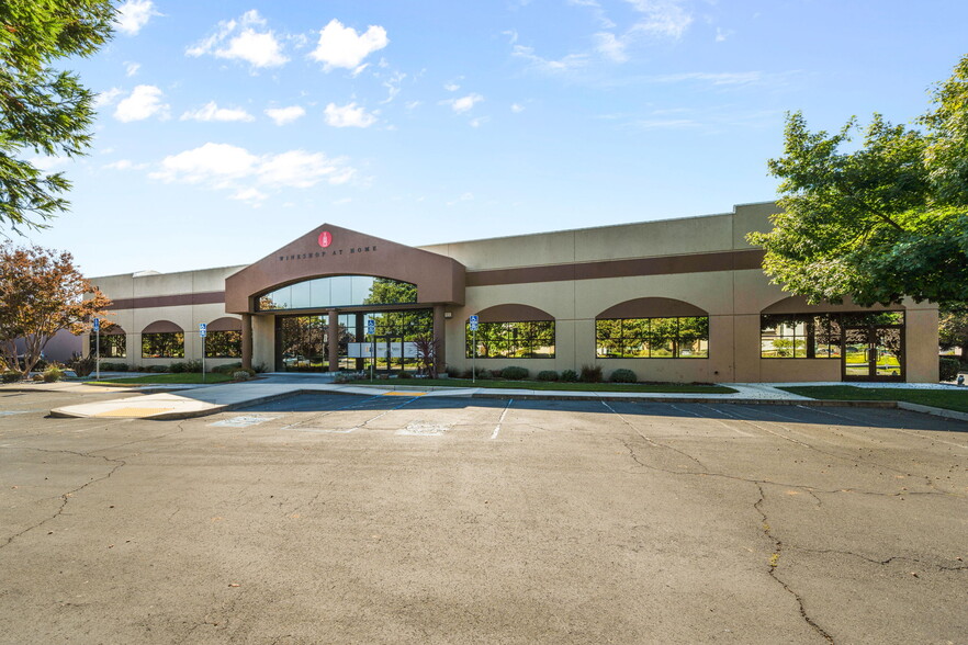 560-562 Technology Way, Napa, CA for lease - Building Photo - Image 1 of 18