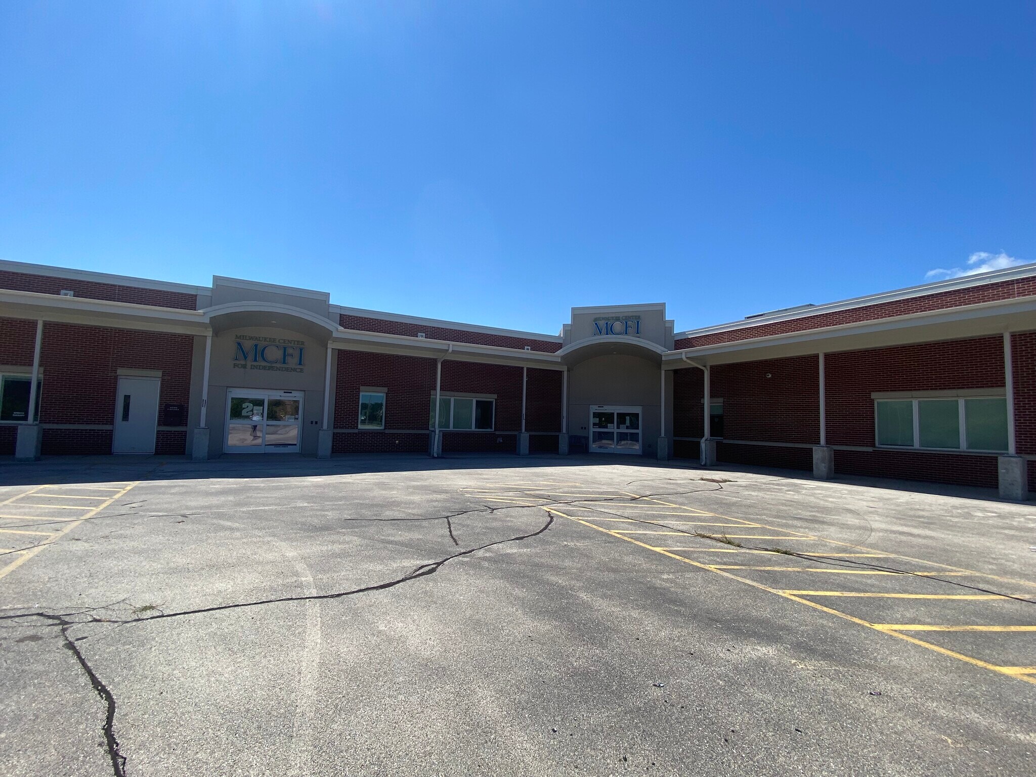 3333 S Howell Ave, Milwaukee, WI for sale Building Photo- Image 1 of 1