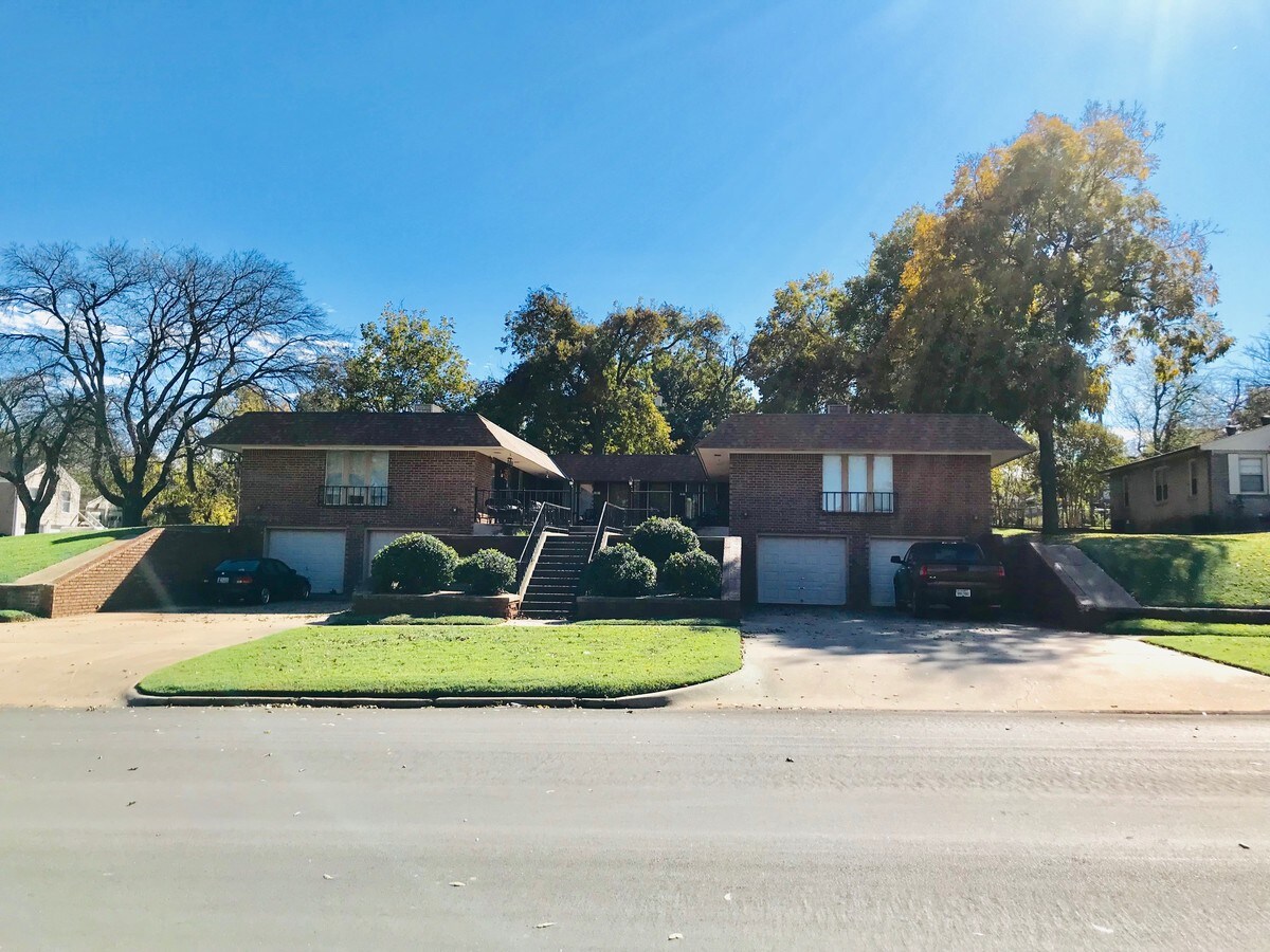 1000 W Chickasha Ave, Chickasha, OK 73018 | LoopNet