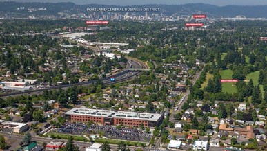 8000 NE Tillamook St, Portland, OR - aerial  map view