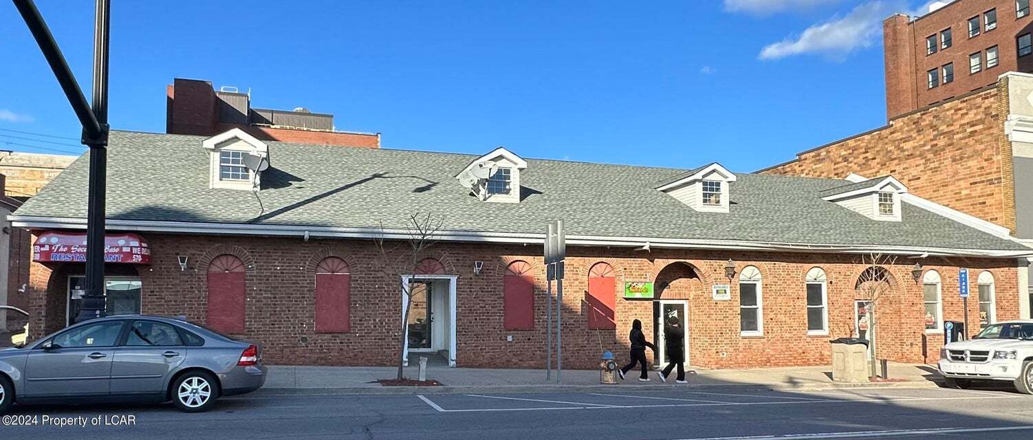 121 W Broad St, Hazleton, PA for sale Building Photo- Image 1 of 1