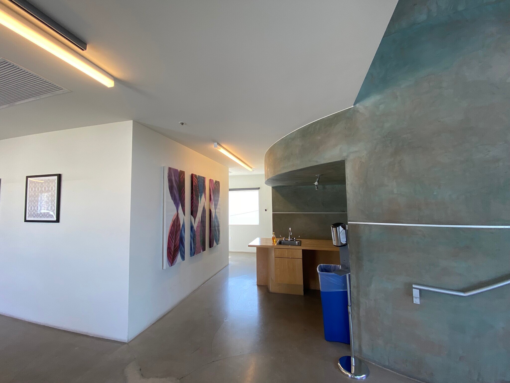 5760-5780 W Jefferson Blvd, Los Angeles, CA for lease Interior Photo- Image 1 of 7