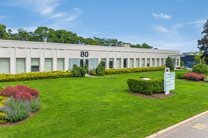 80 Crossways Park Dr, Woodbury, NY for lease - Building Photo - Image 1 of 15