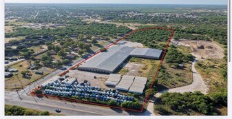 1301 East Ave, Carrizo Springs TX - Warehouse