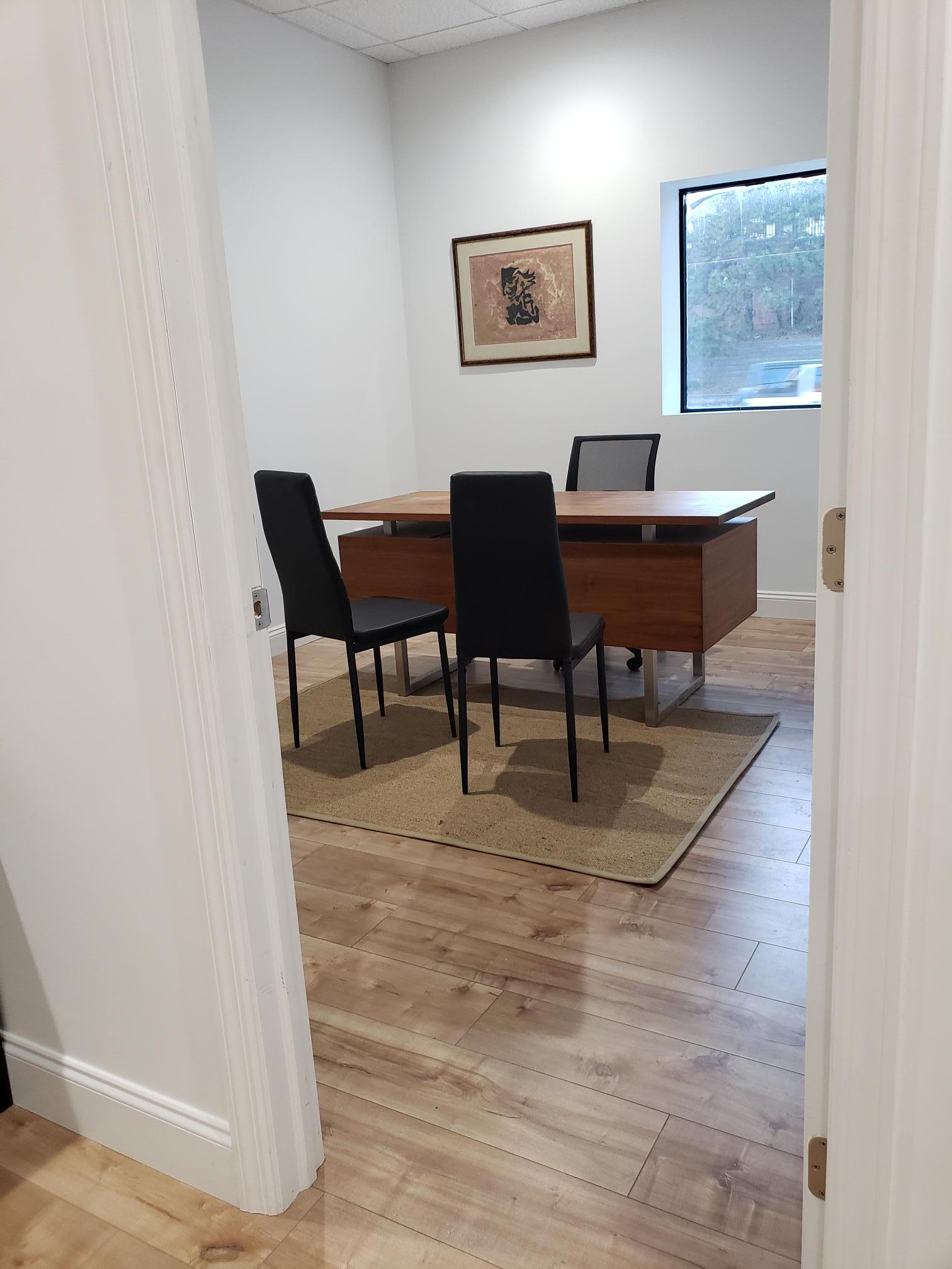 725 River Rd, Edgewater, NJ 07020 Edgewater Plaza