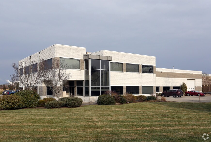 200 Circuit Dr North Kingstown Ri 02852 Flex For Lease Loopnet Com