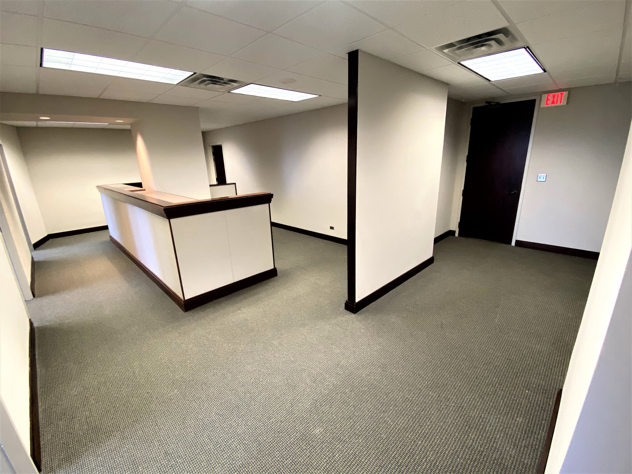 500 E Main St, Norfolk, VA for lease Interior Photo- Image 1 of 6