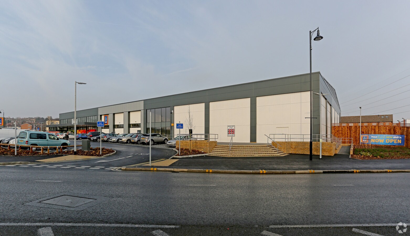 4 Roman Way, Dartford, LND DA1 4ES Retail for Lease