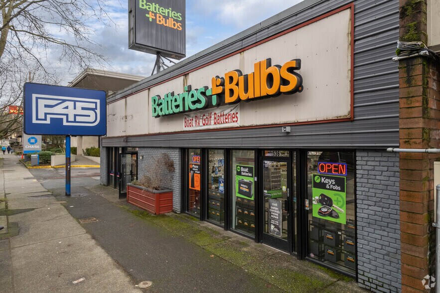 534-536 NE Northgate Way, Seattle, WA for sale - Primary Photo - Image 1 of 1