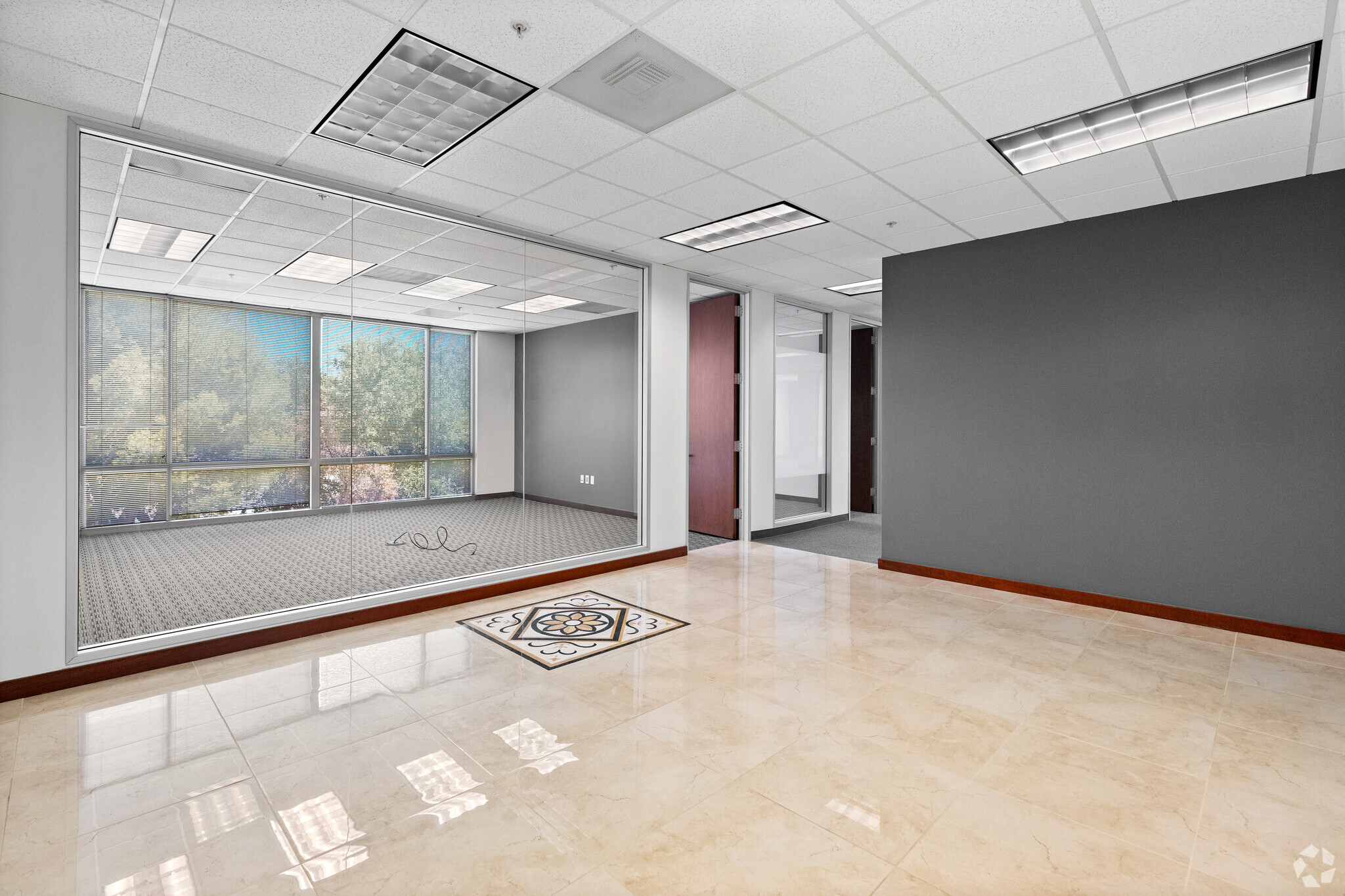 31111 Agoura Rd, Westlake Village, CA for lease Interior Photo- Image 1 of 7