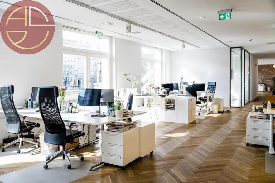 Office in Balma for lease - Interior Photo - Image 1 of 1