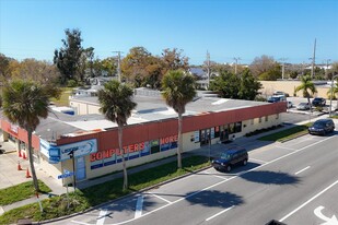 738 -744 E Venice Ave, Venice FL - Theater