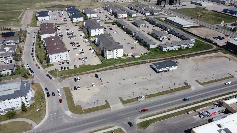 11102 104 Av, Grande Prairie, AB for sale - Aerial - Image 3 of 3