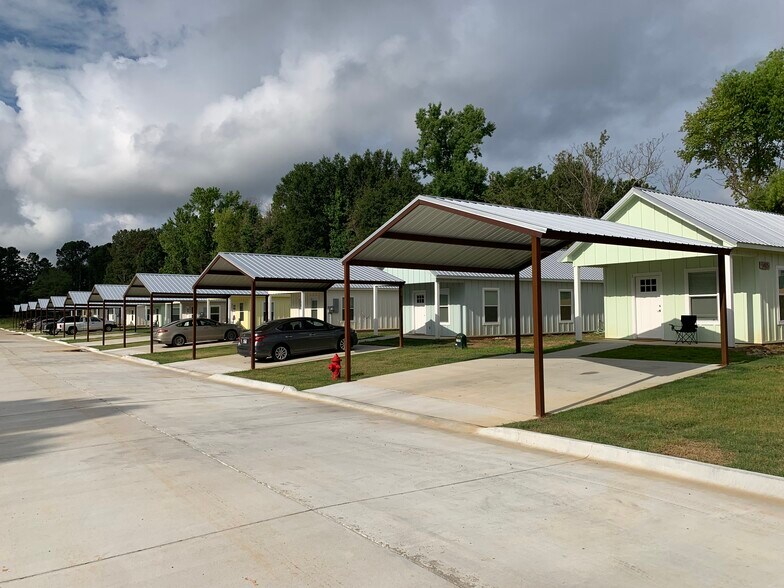 5405 W 7th St, Texarkana, TX for sale - Building Photo - Image 1 of 1