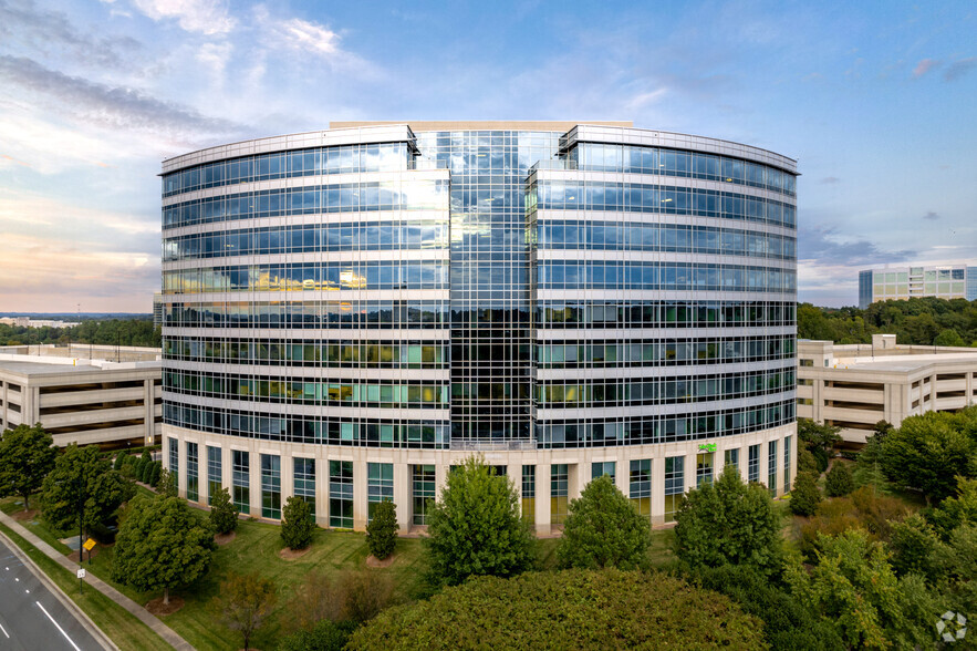 13024 Ballantyne Corporate Pl, Charlotte, NC for lease - Building Photo - Image 1 of 18