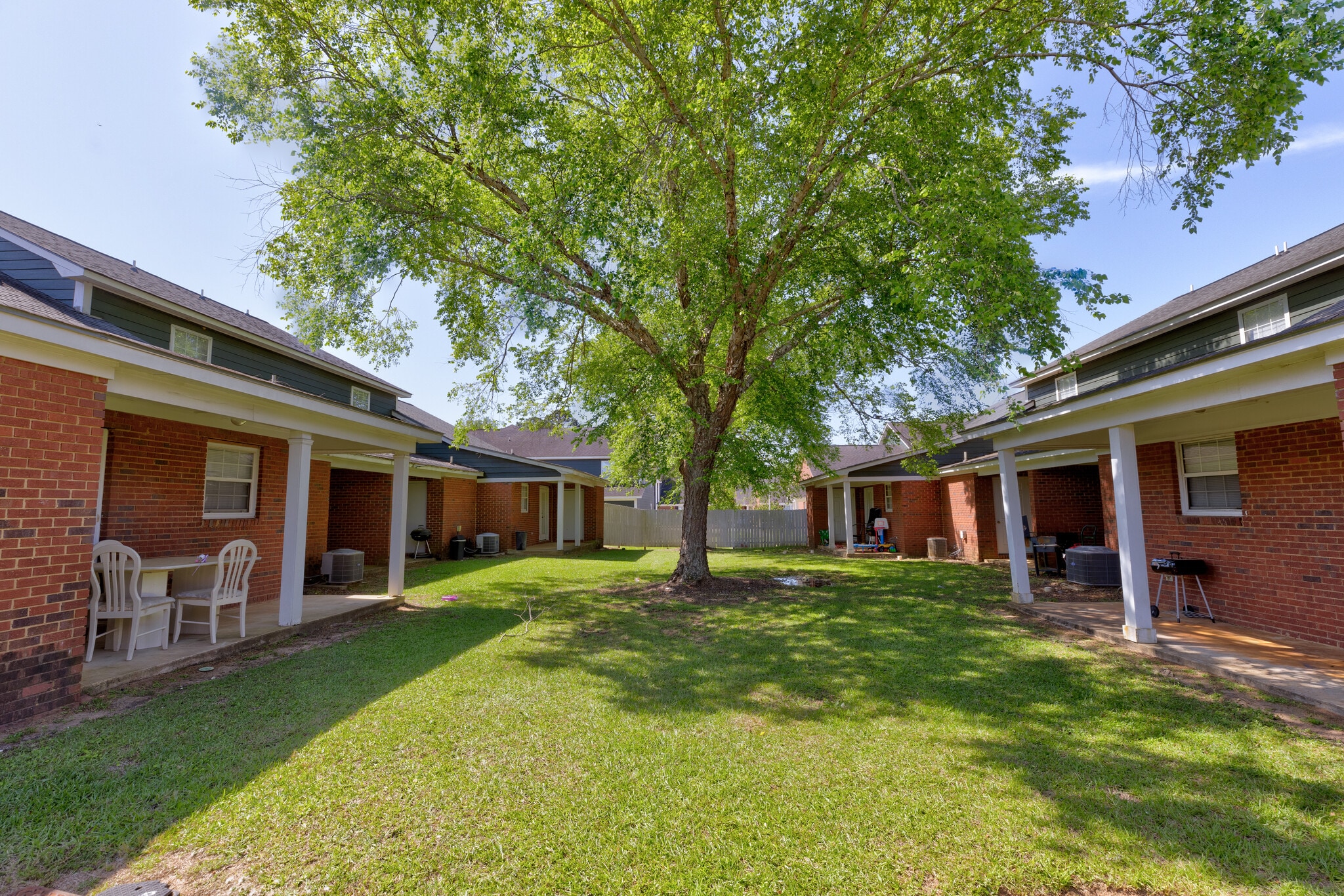 2220 Friar Tuck Ln, Albany, GA 31707 Friar Tuck & Barnesdale Apartments