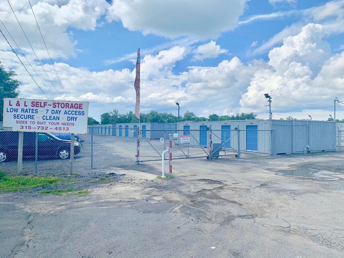 2222 Oriskany Blvd, Utica, NY 13502 Retail for Sale