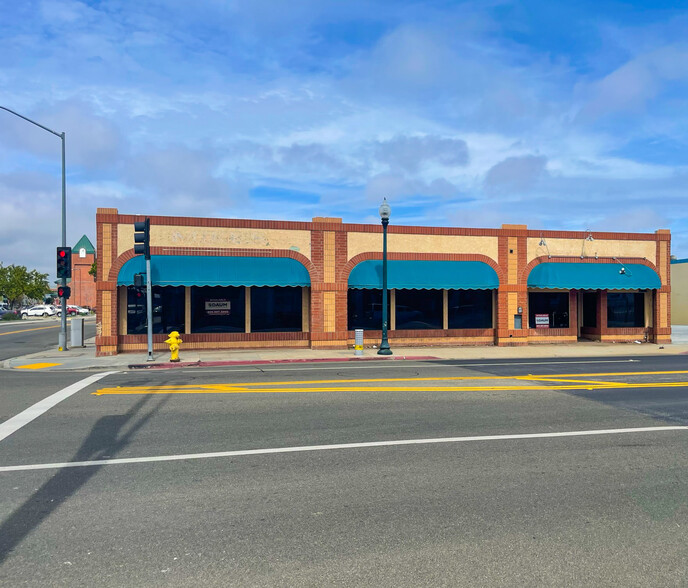 211 E 5th St, Oxnard, CA for lease - Building Photo - Image 3 of 4