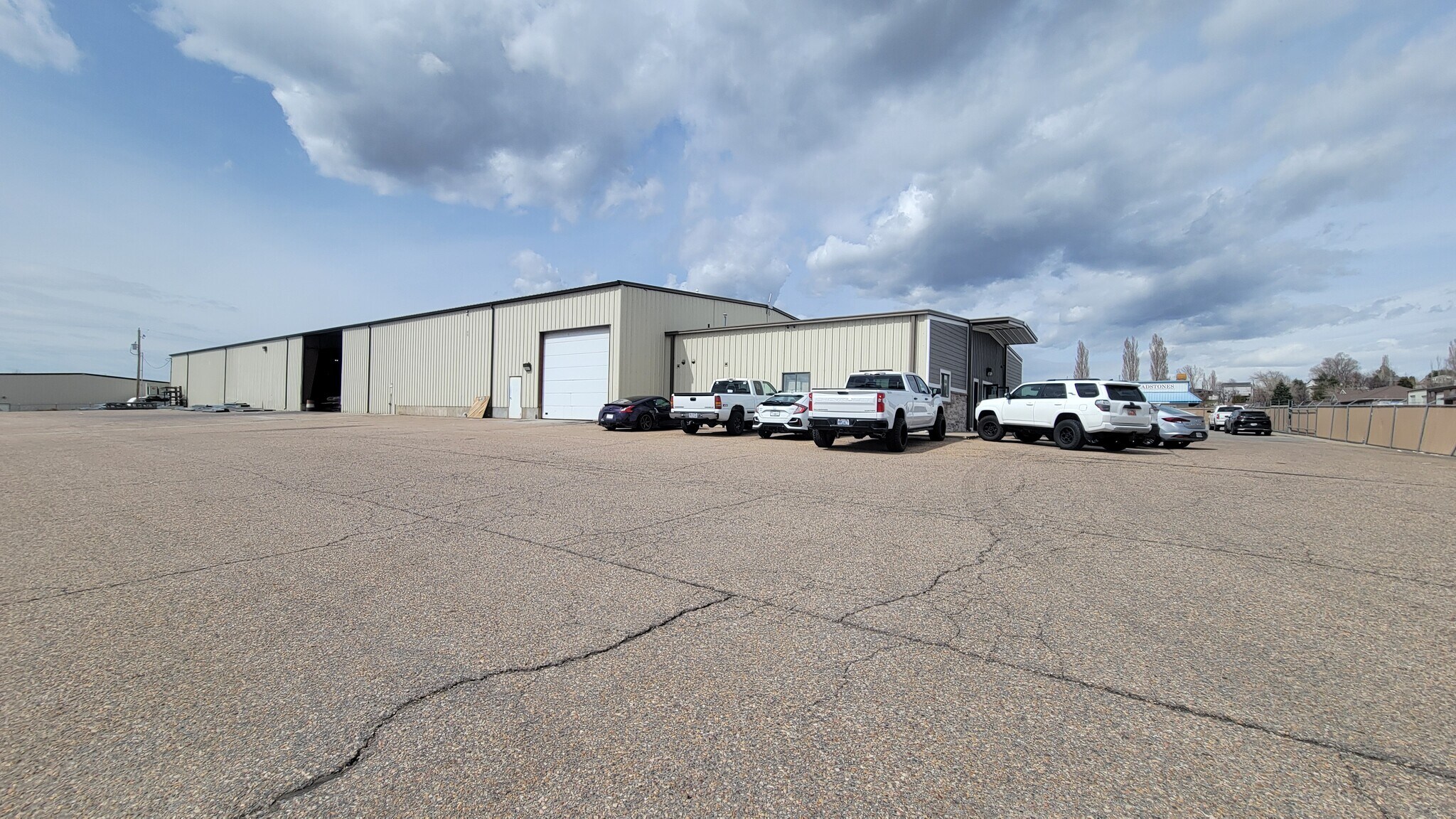 3083 N Fairfield Rd, Layton, UT for sale Building Photo- Image 1 of 1