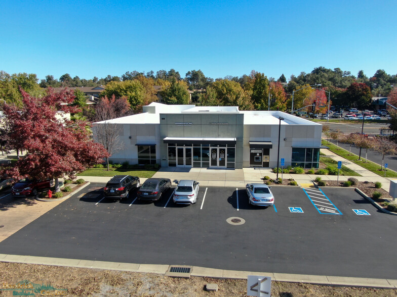 358 Hartnell Ave, Redding, CA for lease - Building Photo - Image 3 of 10