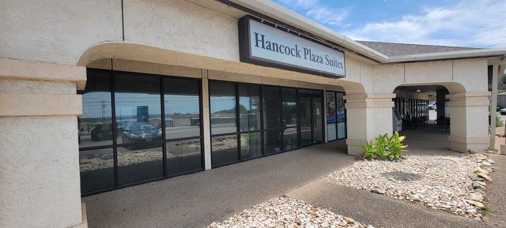 18100 FM 306, Canyon Lake, TX for lease - Building Photo - Image 1 of 4