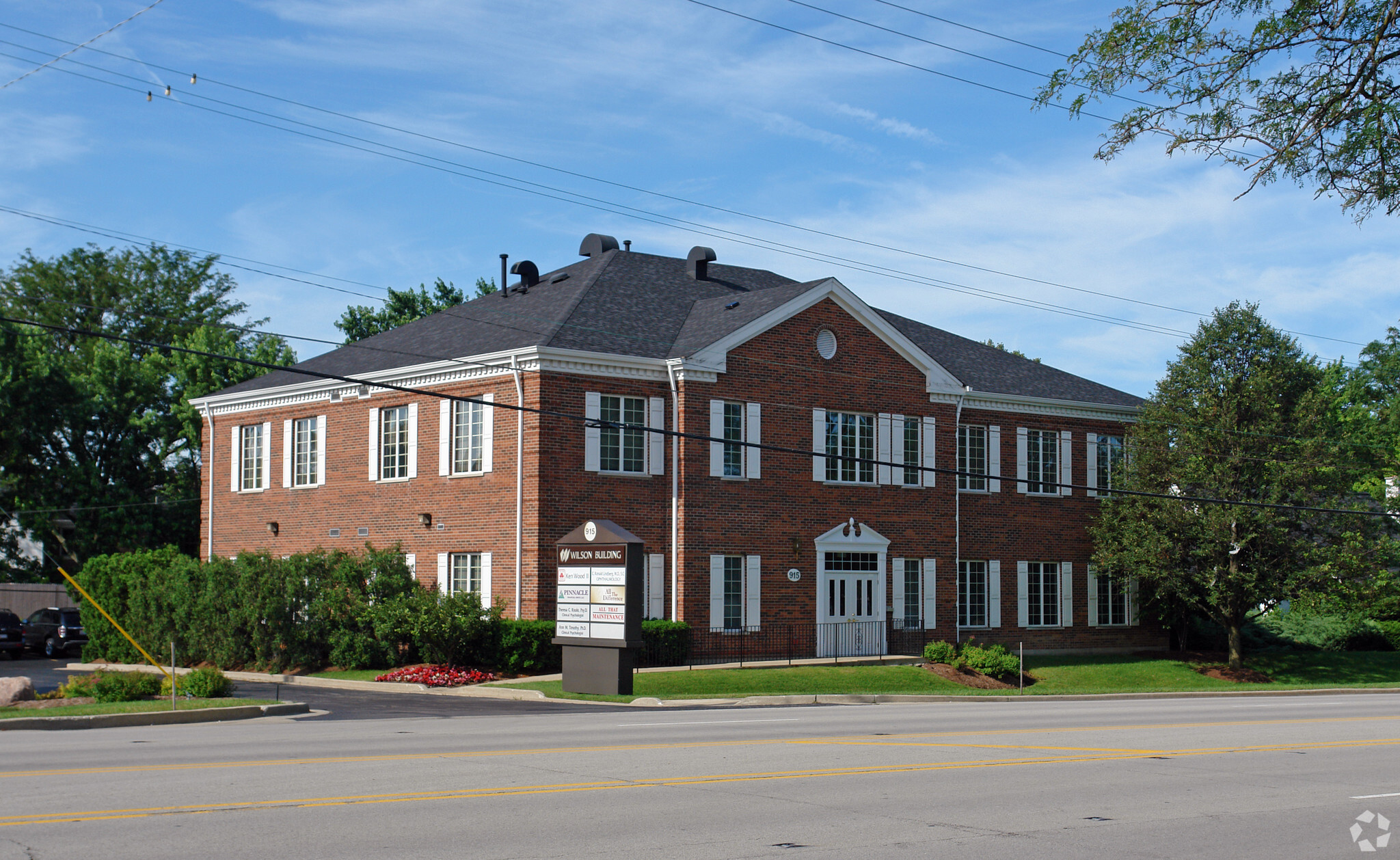 915 W 55th St, Western Springs, IL for lease Building Photo- Image 1 of 5