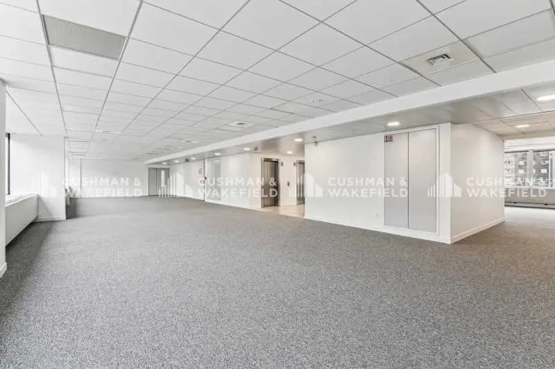 6 Esplanade Charles De Gaulle, Nanterre for lease - Interior Photo - Image 3 of 32