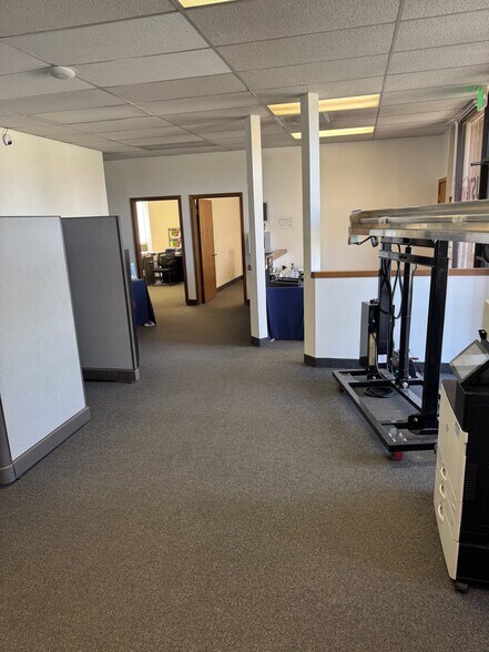 4980 W Amelia Earhart, Salt Lake City, UT for lease - Building Photo - Image 3 of 7