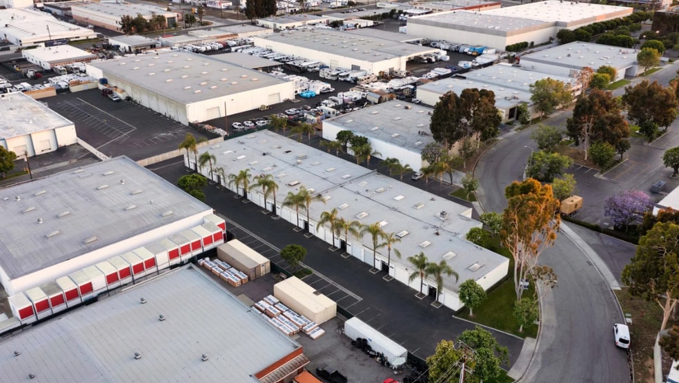 13538-13594 Pumice St, Norwalk, CA for lease - Building Photo - Image 3 of 4