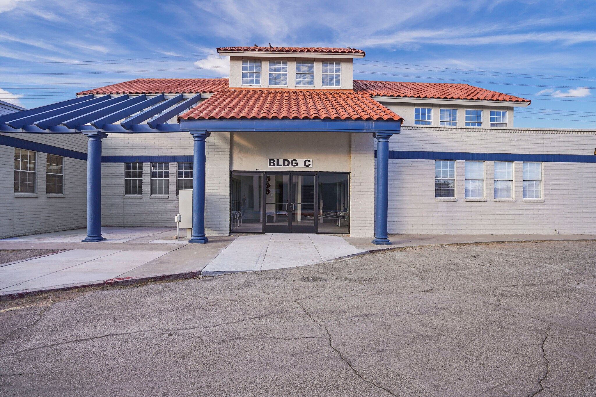 1420 Geronimo Dr, El Paso, TX 79925