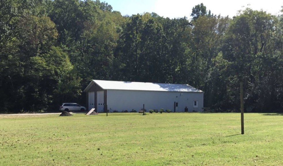 1119 Due West Ave N, Madison, TN 37115