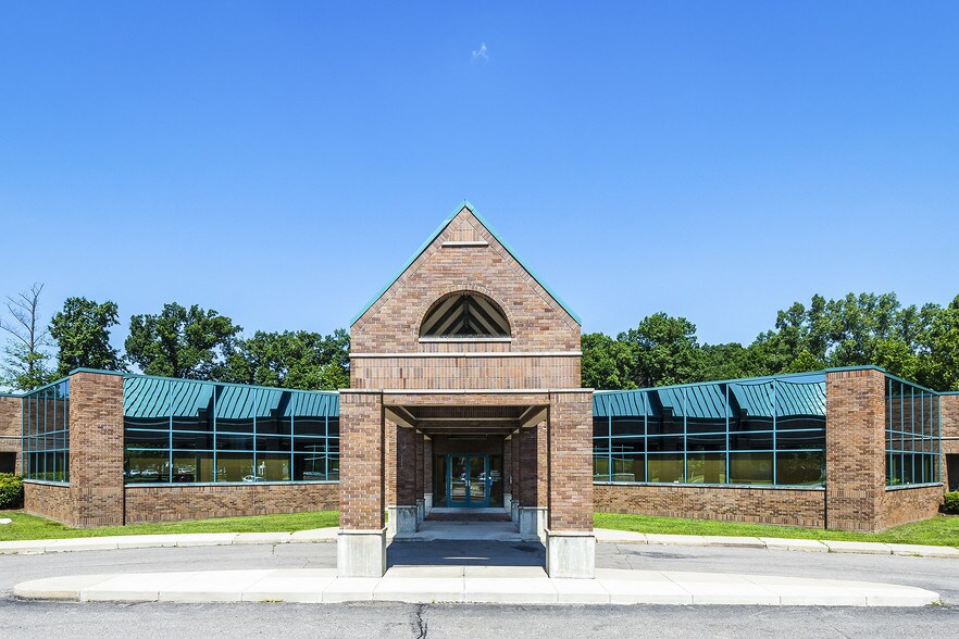 4020 Venoy Rd, Wayne, MI for sale - Primary Photo - Image 1 of 1
