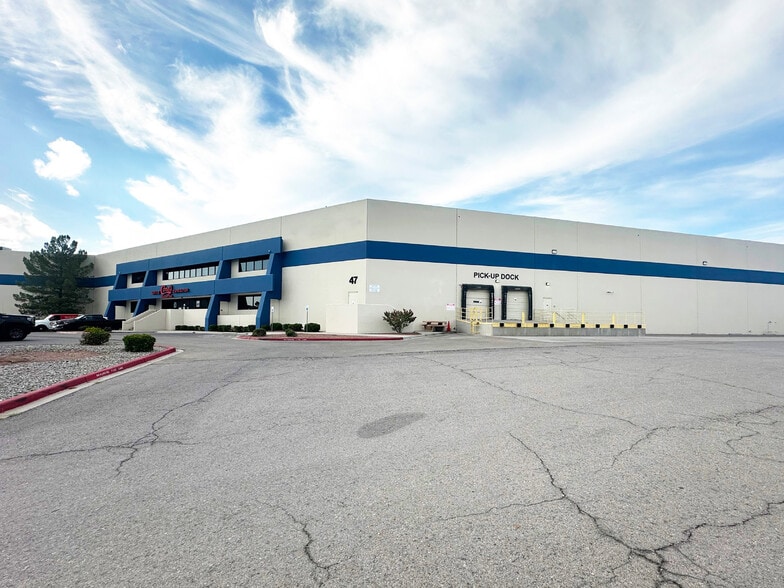 47 Butterfield Cir, El Paso, TX for lease - Primary Photo - Image 1 of 1