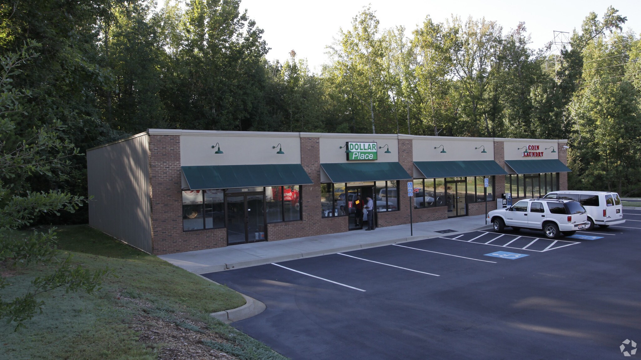 903 S Main St, Greer, SC for sale Primary Photo- Image 1 of 1