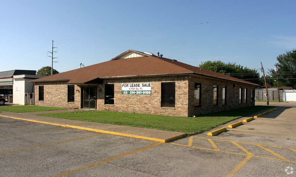 4915 Gus Thomasson Rd, Mesquite, TX 75150