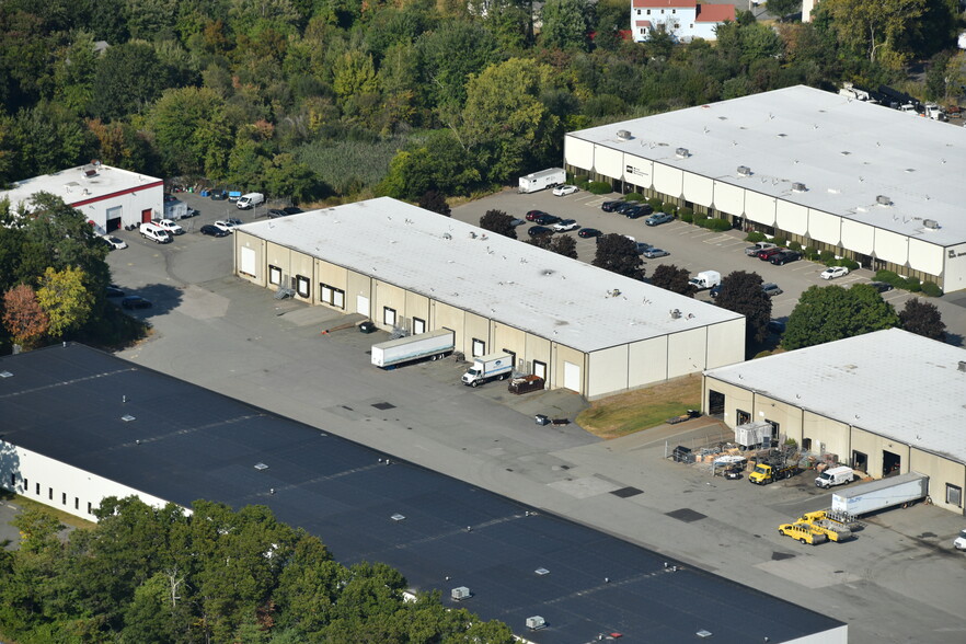 89-99 York Ave, Randolph, MA for lease - Building Photo - Image 3 of 7