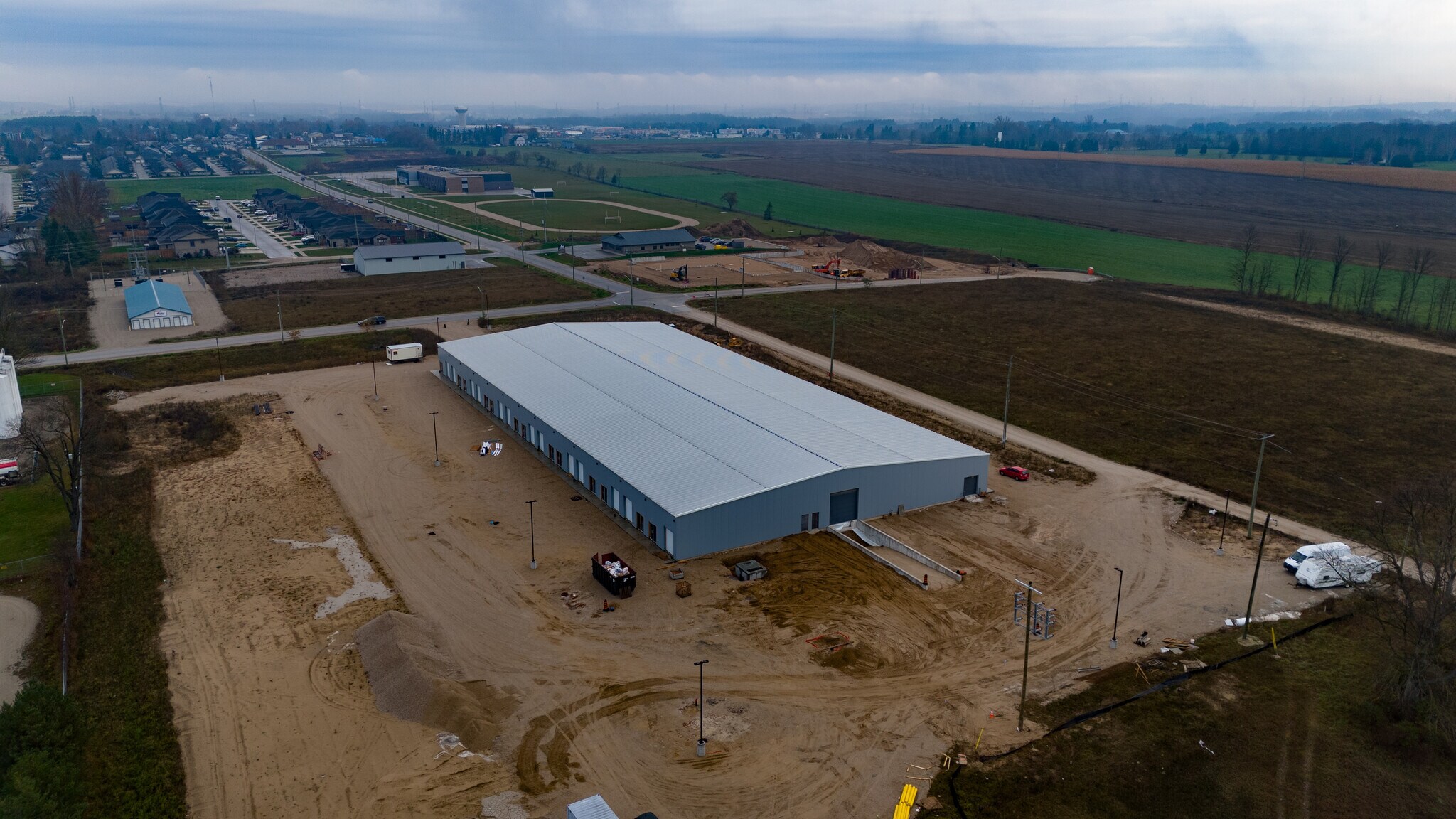 595 1st St, Hanover, ON for lease Primary Photo- Image 1 of 33