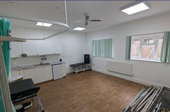 157-159 High St, Kingston Upon Thames for lease Interior Photo- Image 1 of 4