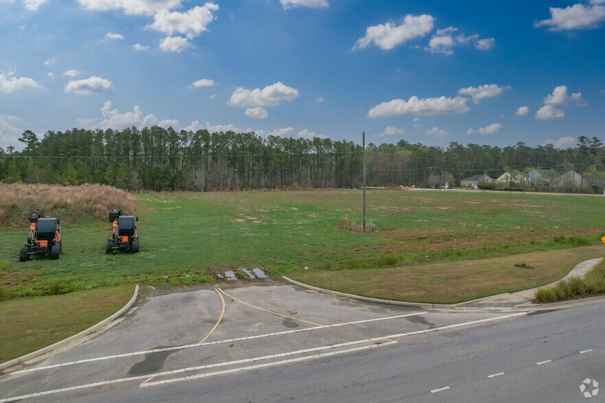 1612 Beech Hill Rd, Summerville, SC for lease - Building Photo - Image 2 of 6