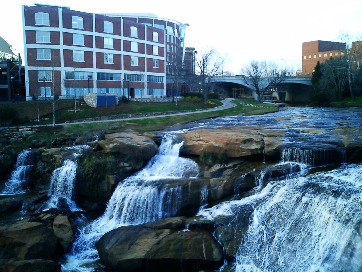 View Photo