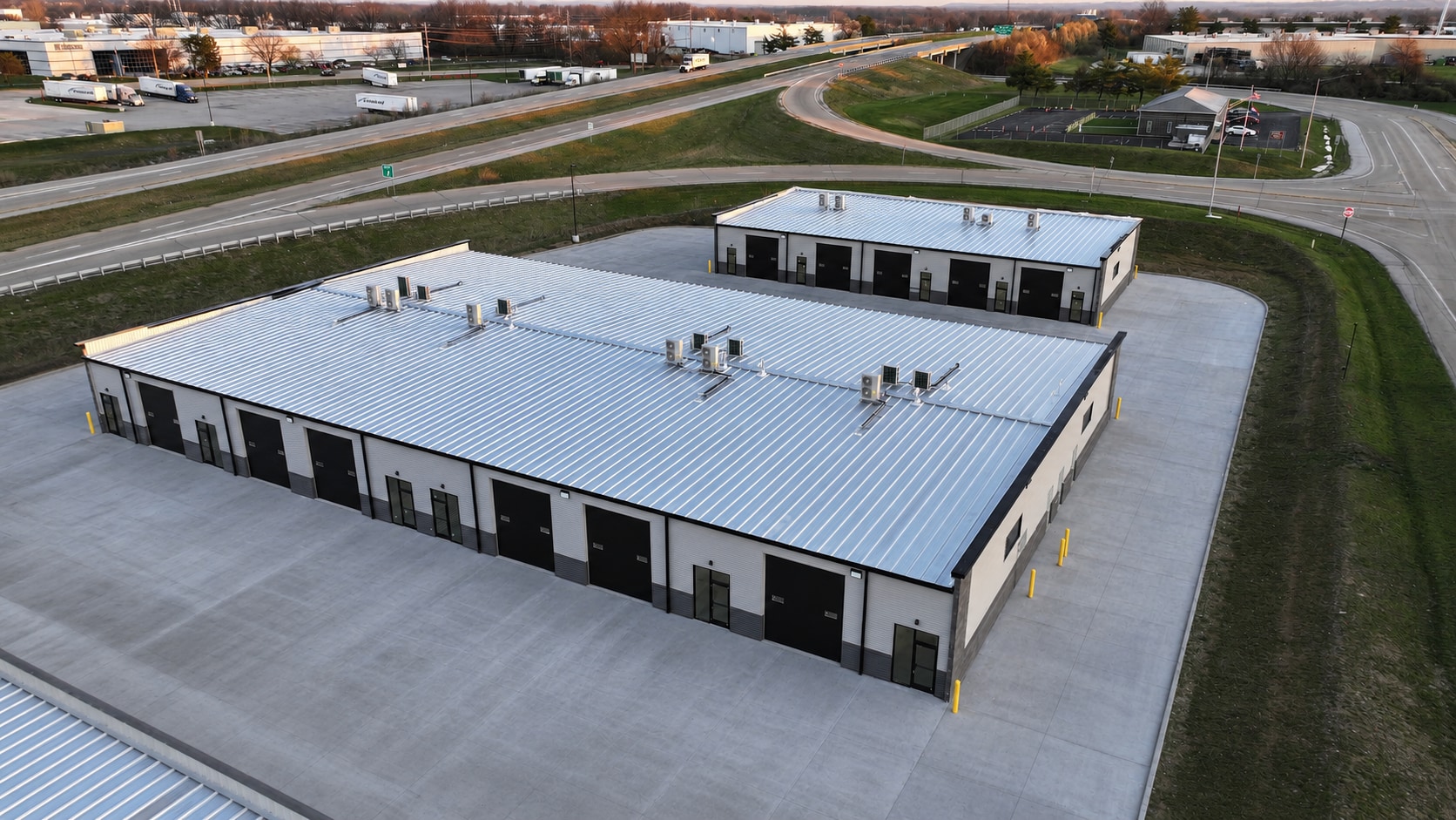 540-570 N Service Rd, Saint Peters, MO for lease Interior Photo- Image 1 of 9