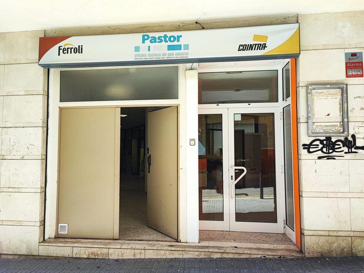 Lloret de Mar, GER 17310 - Unit - -  - Interior Photo - Image 1 of 13