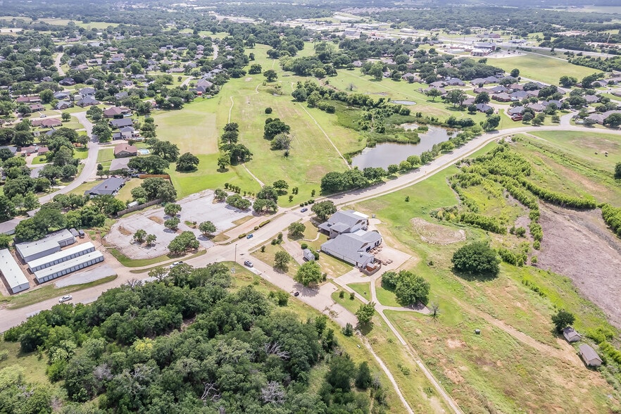 Just East of TX Highway 174, Burleson, TX for sale - Primary Photo - Image 1 of 5