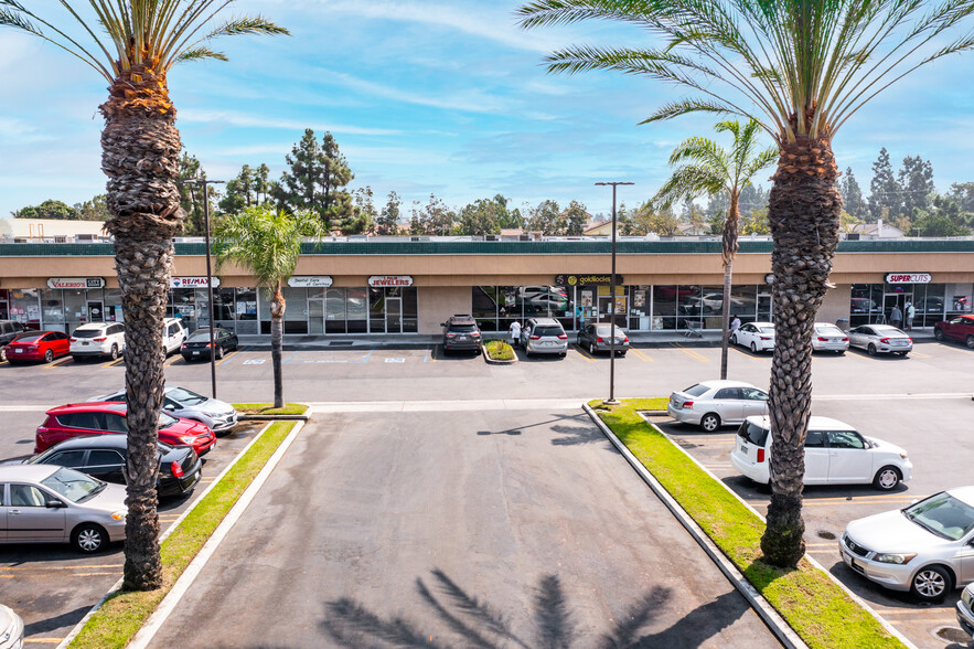 17202-17308 Norwalk Blvd, Cerritos, CA for lease - Building Photo - Image 3 of 6